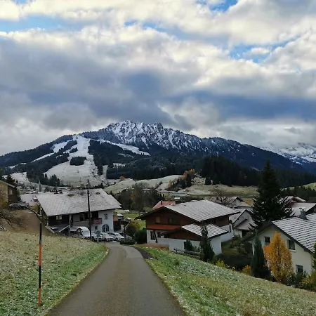 Haus Edelweiss Appartamento *